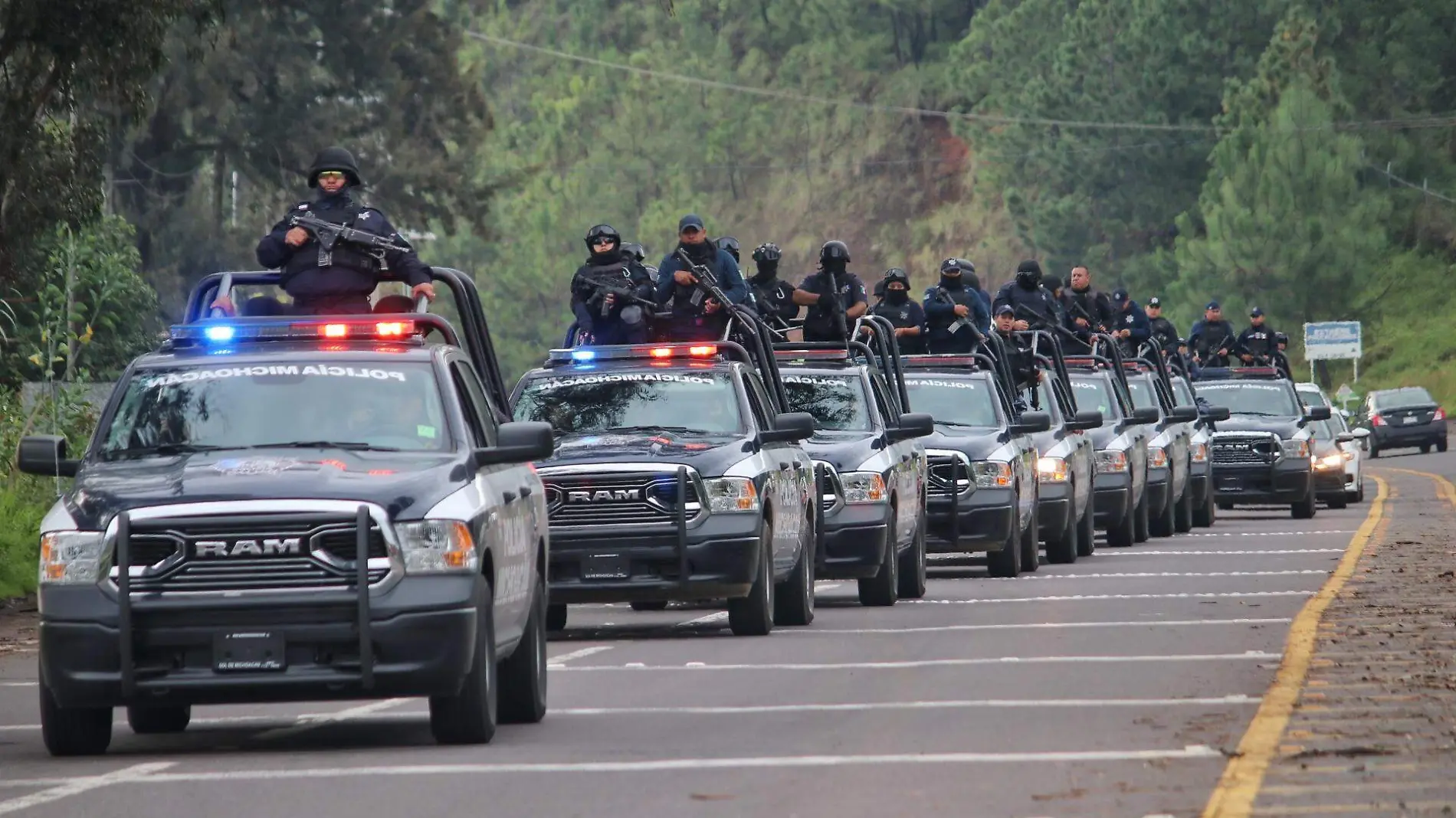 CUERPOS POLICIACOS_FMM (2)